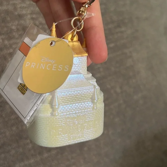 Bath & Body Works Disney Pocketback holder - Picture 3 of 5